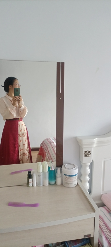 伊落梅雪笺的第一张照片--安阳认干亲服务网